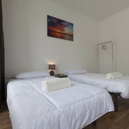 Guest House First Floor Lagos Zewnętrze zdjęcie