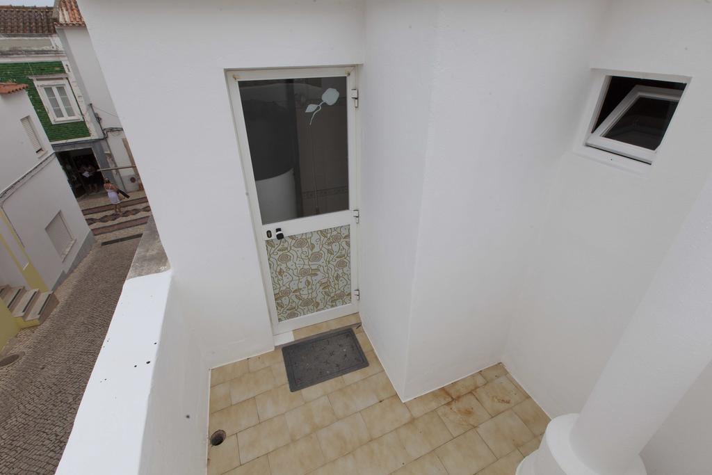 Guest House First Floor Lagos Zewnętrze zdjęcie
